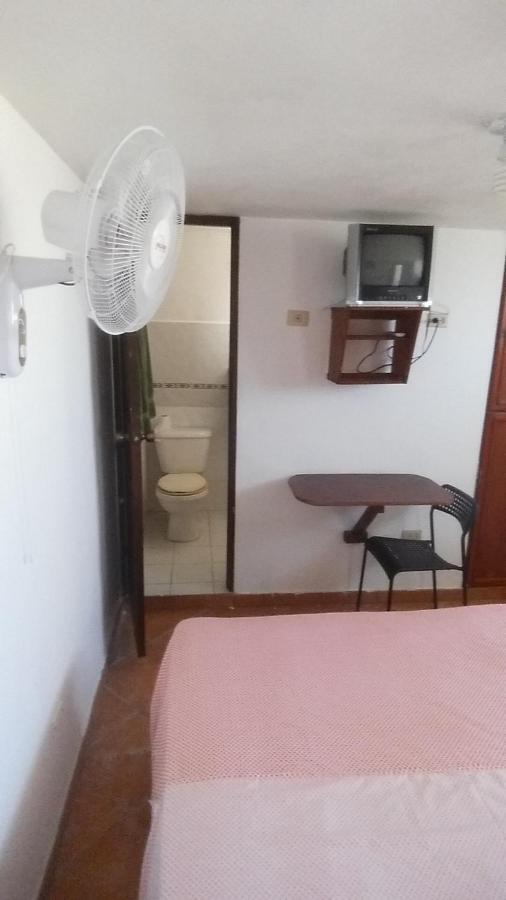 Adriano'S Apartahotel 聖多明哥 外观 照片